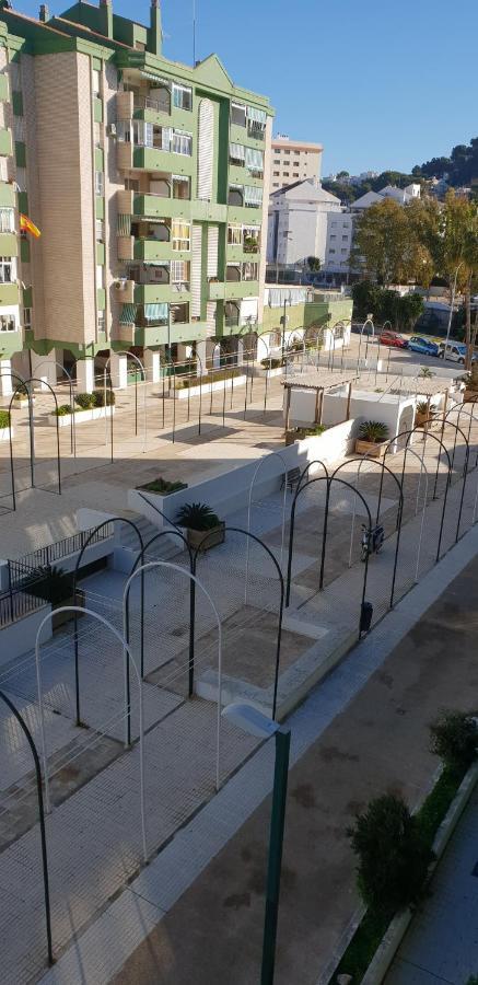 Ferienwohnung Piso 110M² En El Palo Con Parking Cerca De La Playa Málaga Exterior foto